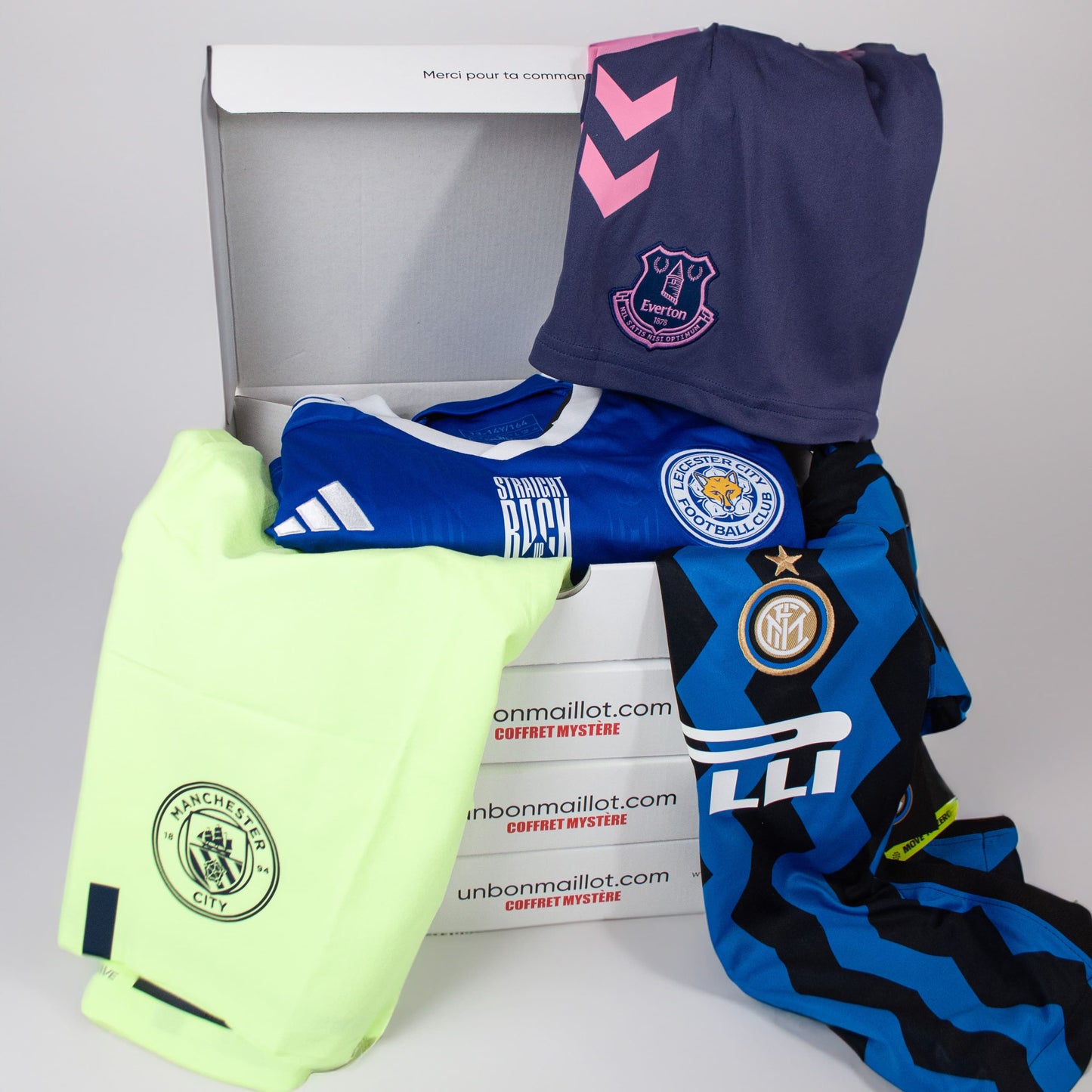 Mystery Box Fussball-Outfit 🩳 + 👕