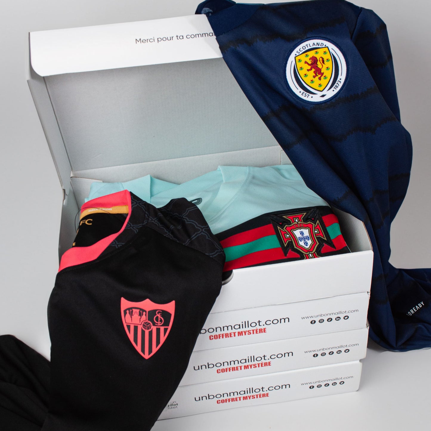 Mystery Box Damentrikot 👕👩🏻